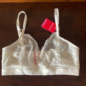 NWT Spanx Lace Bralette